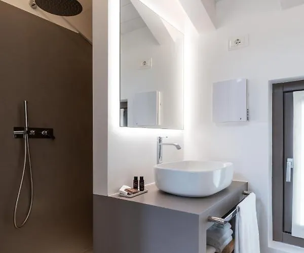 Portone180 Vendégház Roveredo in Piano